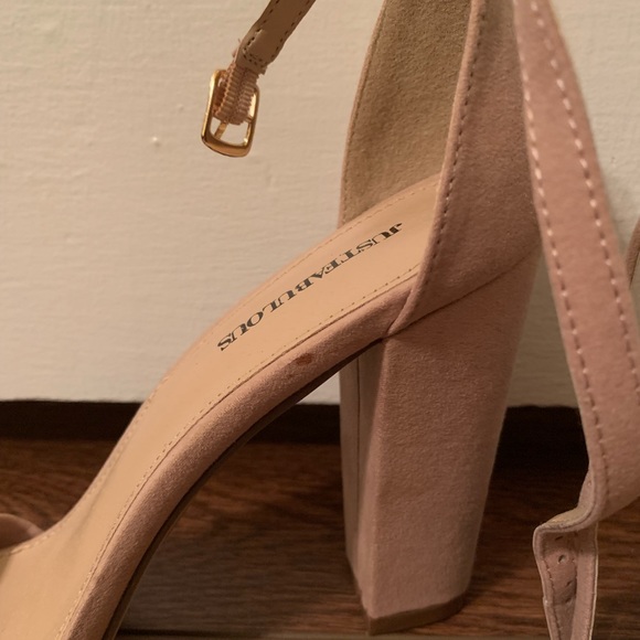Blush Heels - Picture 3 of 8